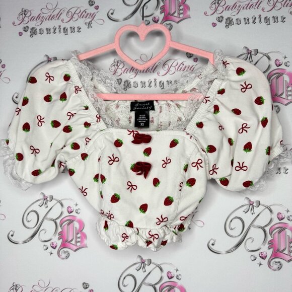 Sweet society milk maid crop top strawberries π ruffle lace puff sleeve cute - Picture 3 of 7